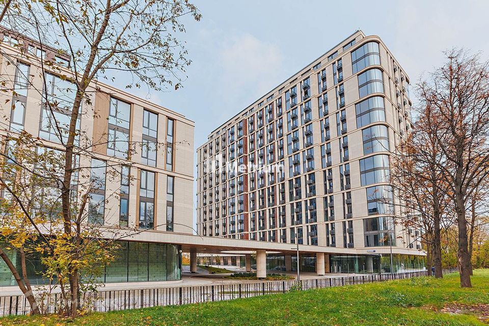 Продаётся 5-комнатная квартира, 272.2 м²