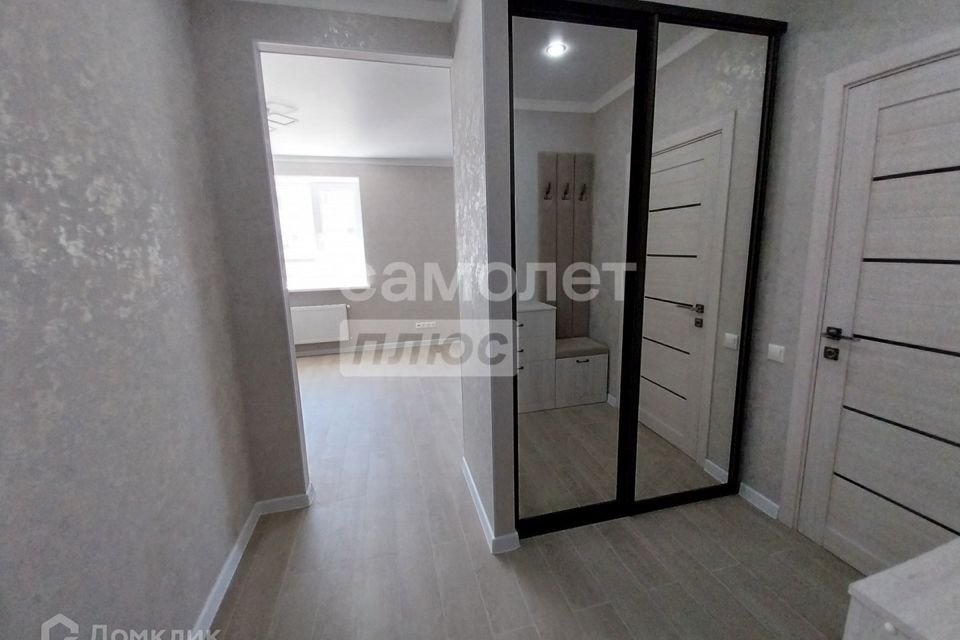 Продаётся 1-комнатная квартира, 38 м²