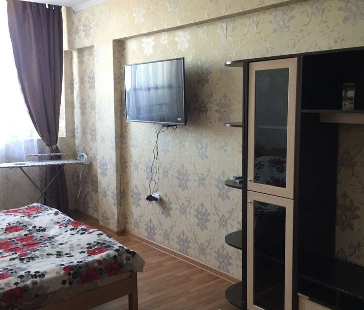 Продаётся 1-комнатная квартира, 43 м²