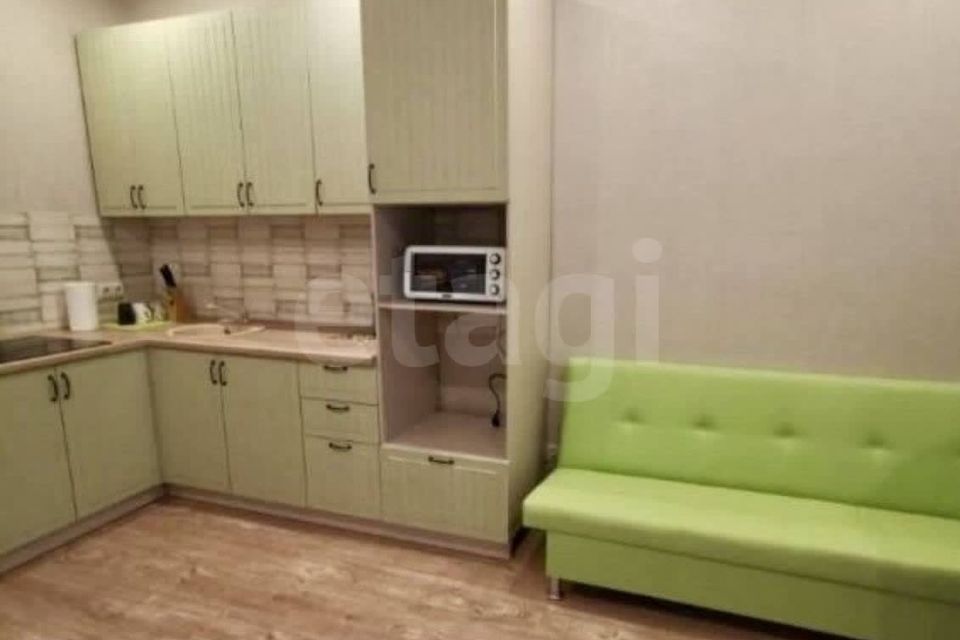 Продаётся 1-комнатная квартира, 37.6 м²