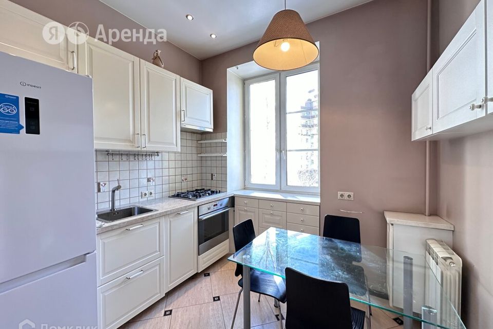 Сдаётся 2-комнатная квартира, 55 м²