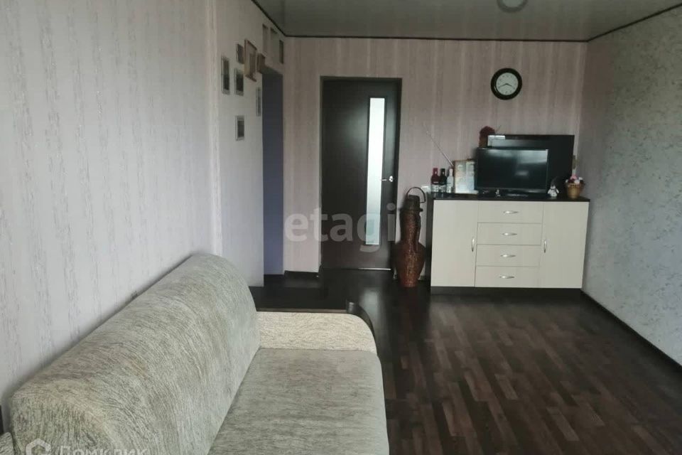 Продаётся 3-комнатная квартира, 65.4 м²