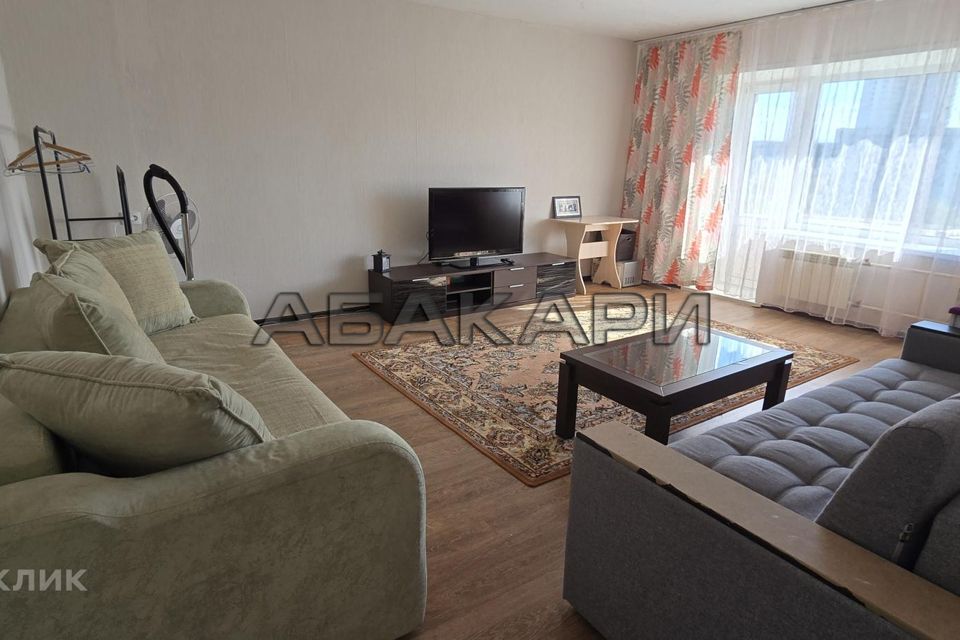 Сдаётся 1-комнатная квартира, 42 м²