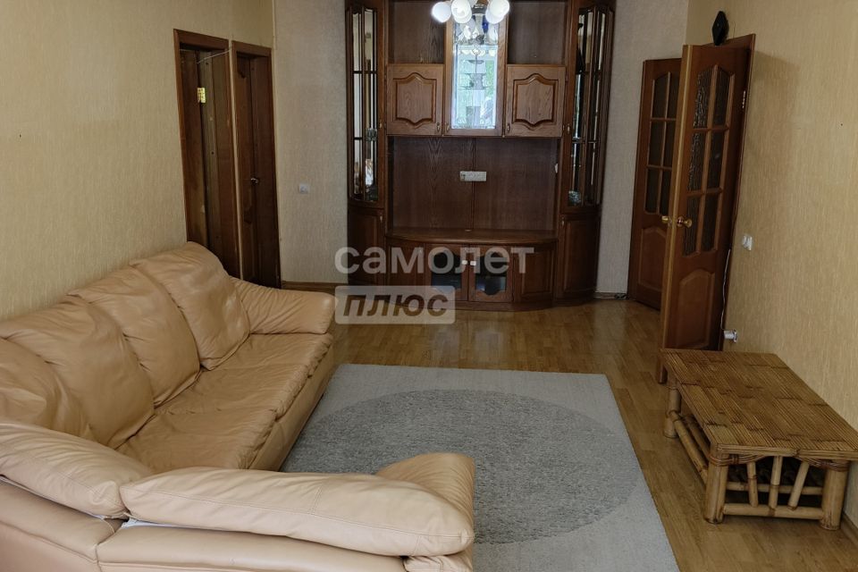 Продаётся 3-комнатная квартира, 74.3 м²