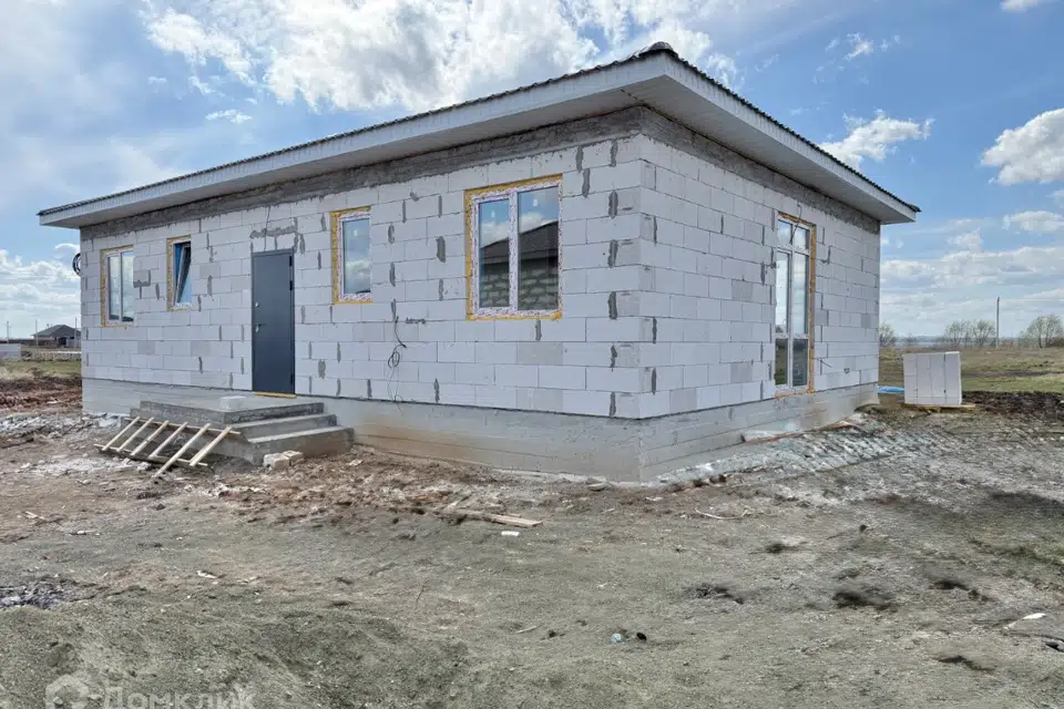 Продаётся 1-этажный дом, 110 м²