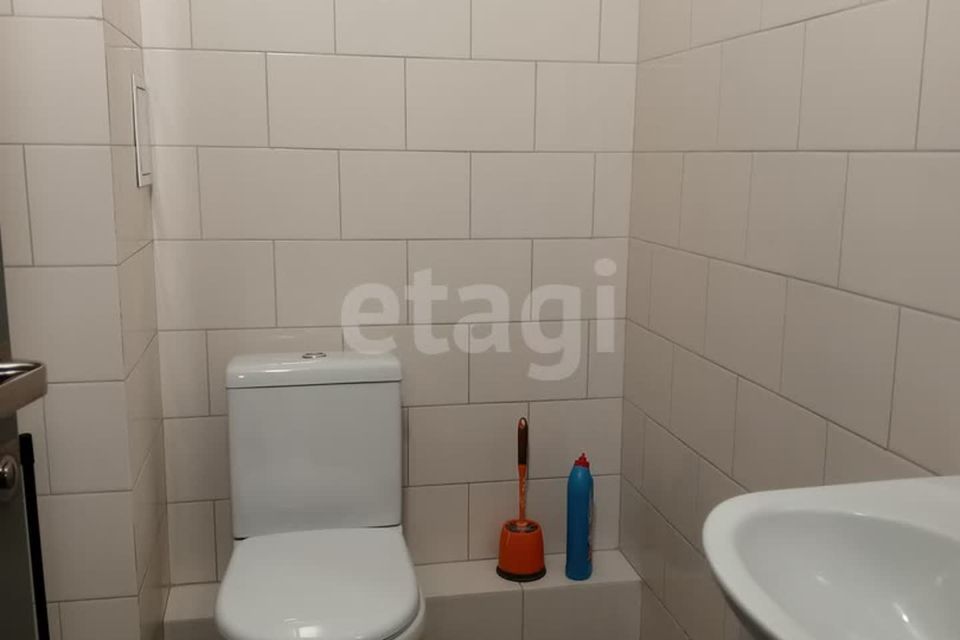 Сдаётся 3-комнатная квартира, 63.3 м²