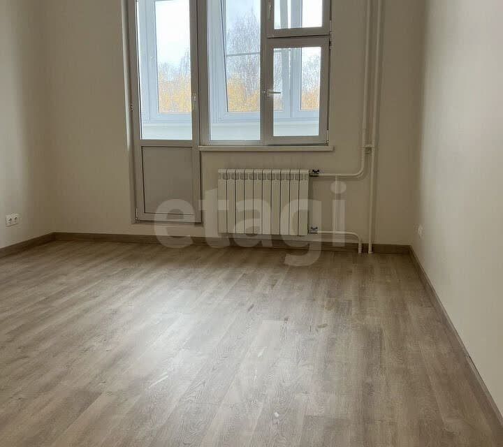Продаётся 1-комнатная квартира, 38 м²