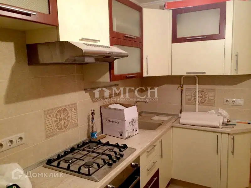 Продаётся 2-комнатная квартира, 41.2 м²