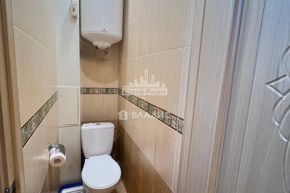 Продаётся 4-комнатная квартира, 60.6 м²