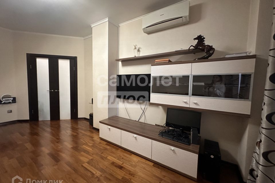 Продаётся 2-комнатная квартира, 62 м²