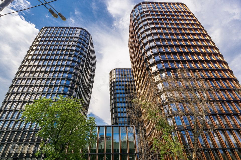Продаётся 4-комнатная квартира, 124 м²