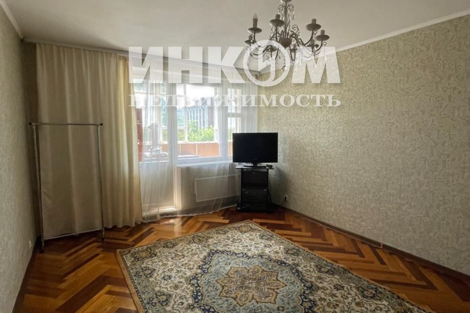 Продаётся 1-комнатная квартира, 34 м²