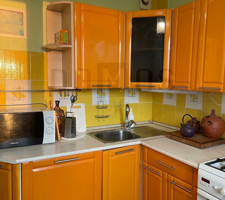 Сдаётся 2-комнатная квартира, 54 м²