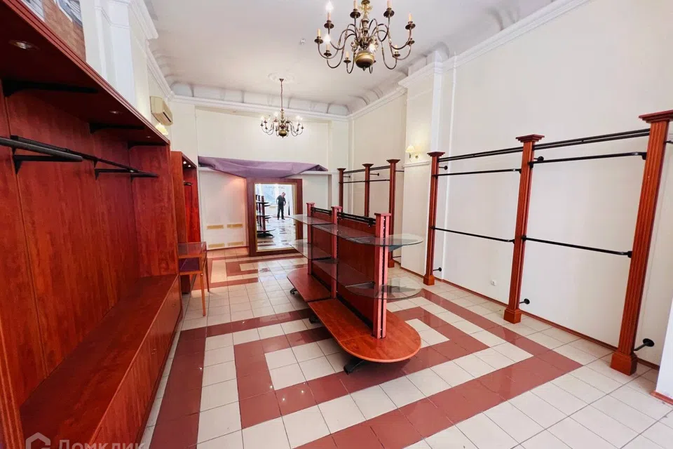 Сдаётся помещение своб. назначения, 204 м²