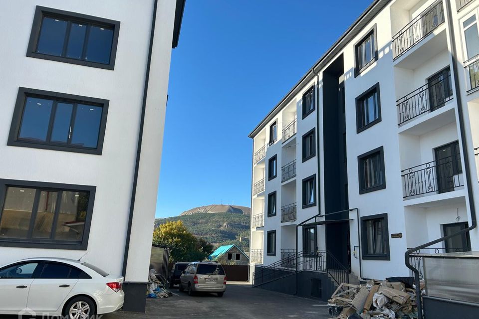 Продаётся 1-комнатная квартира, 44.4 м²