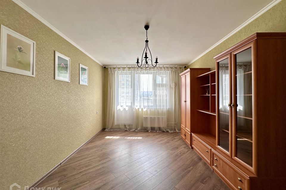 Продаётся 2-комнатная квартира, 60.3 м²