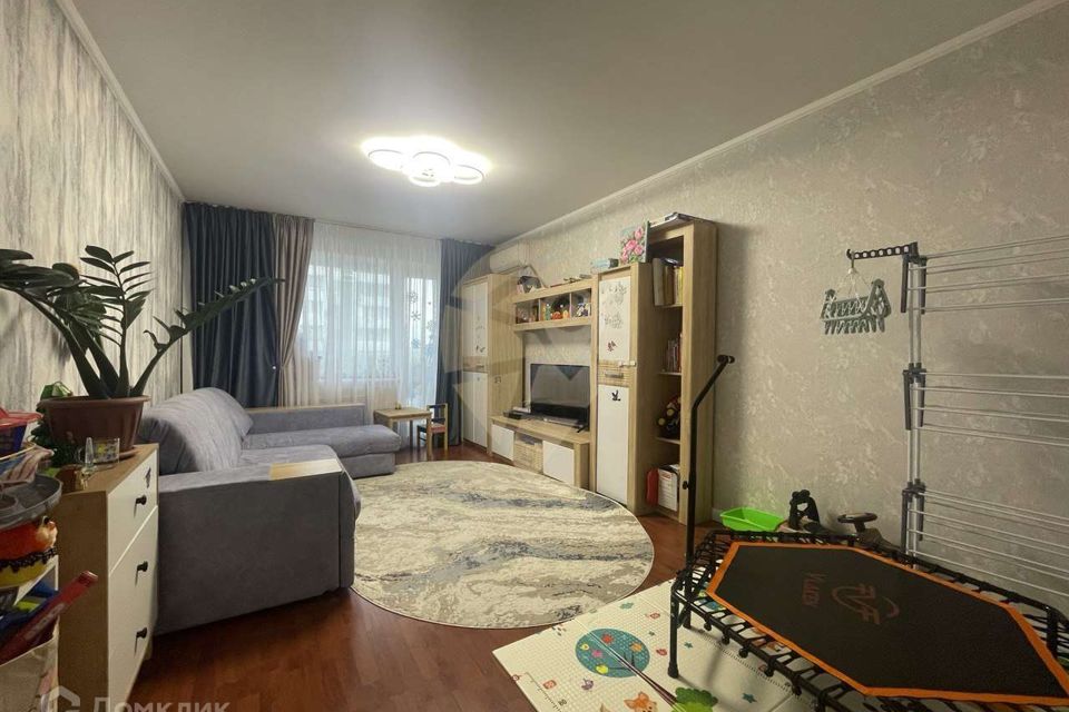 Продаётся 3-комнатная квартира, 72.3 м²