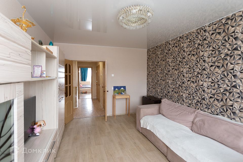 Сдаётся 2-комнатная квартира, 58 м²