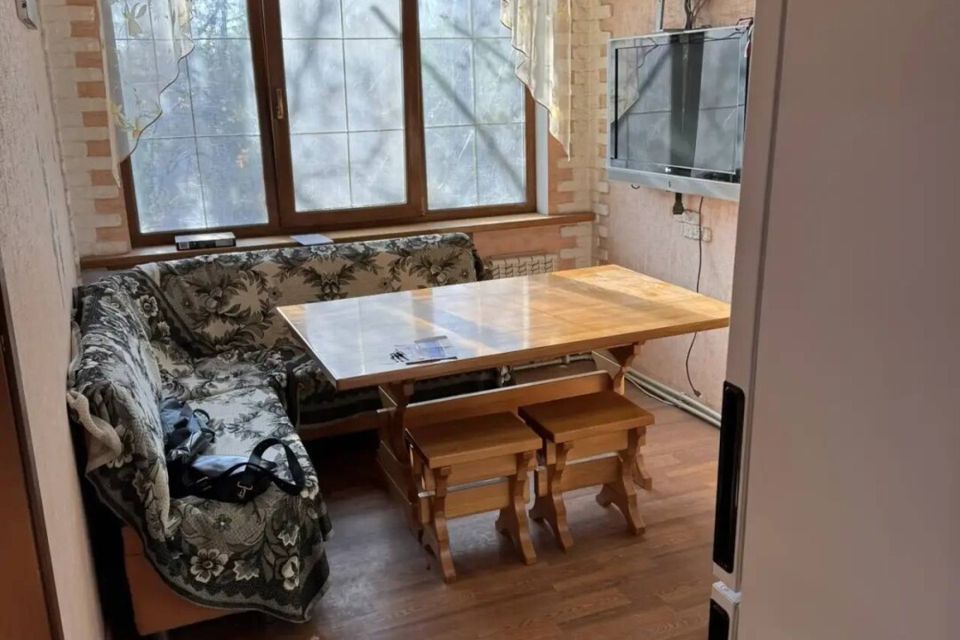 Сдаётся 3-комнатная квартира, 72 м²