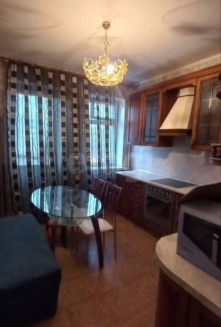 Сдаётся 1-комнатная квартира, 43 м²