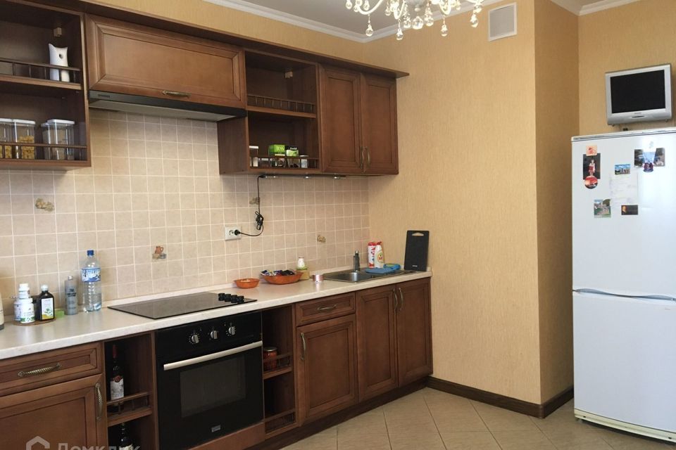 Сдаётся 1-комнатная квартира, 47 м²