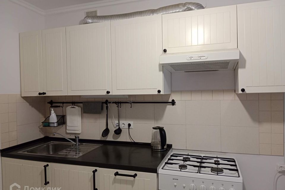 Сдаётся 1-комнатная квартира, 37 м²