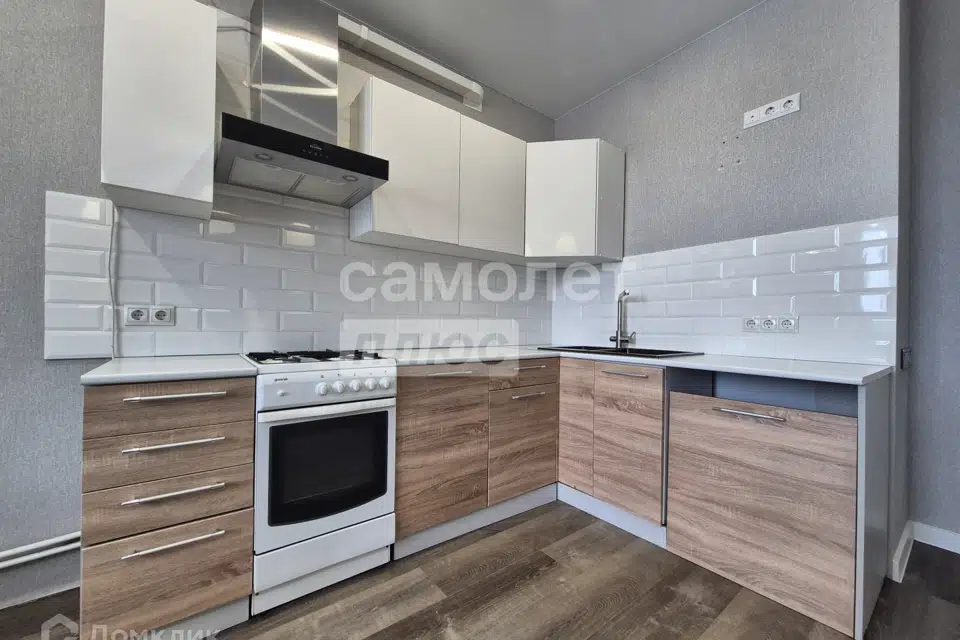 Продаётся 2-комнатная квартира, 64.7 м²
