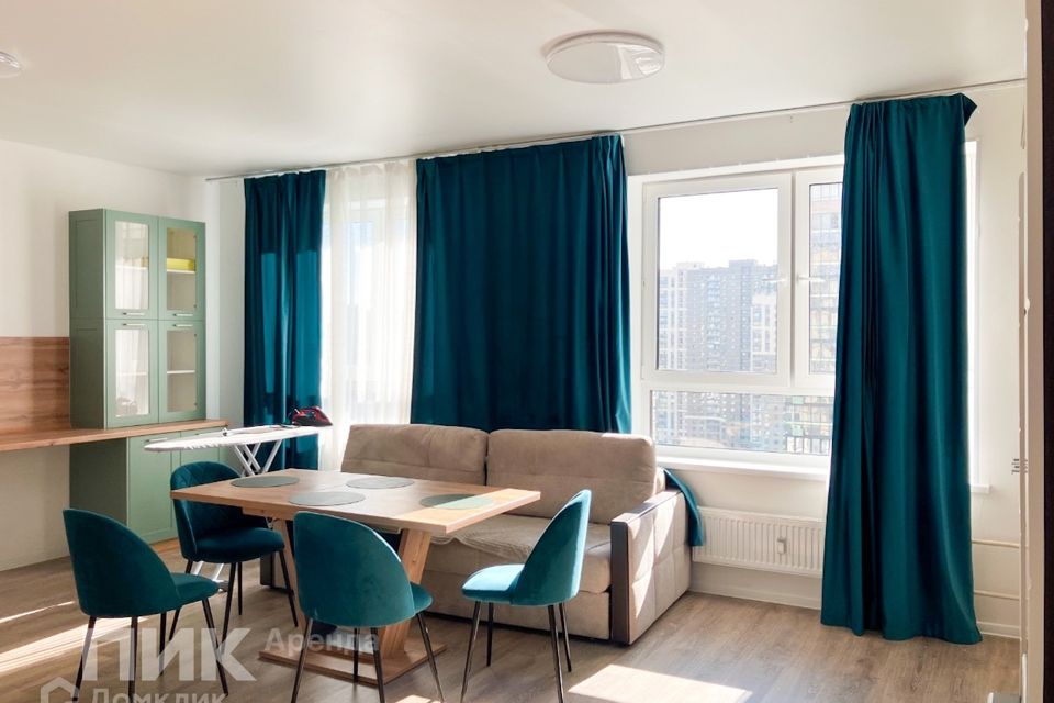 Сдаётся 2-комнатная квартира, 78 м²