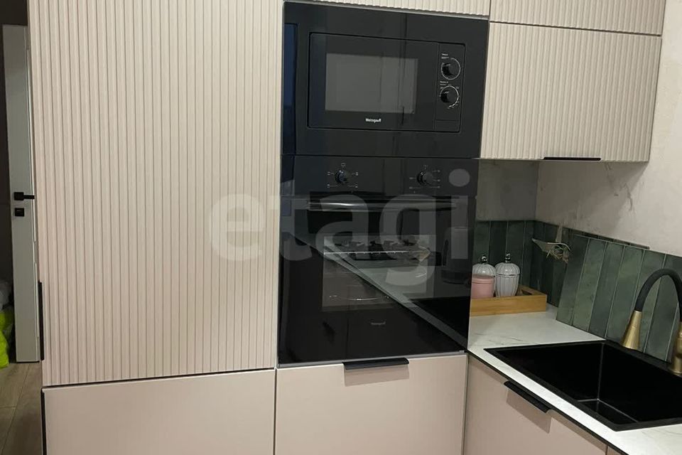 Продаётся 2-комнатная квартира, 47.5 м²