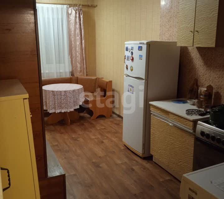 Сдаётся 1-комнатная квартира, 42 м²