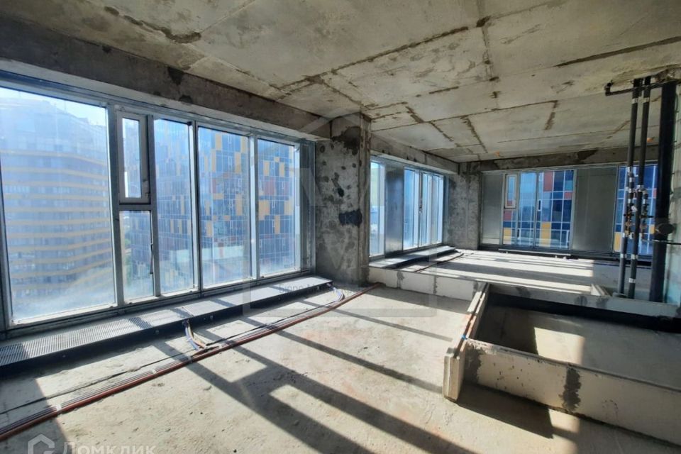 Продаётся 3-комнатная квартира, 112 м²