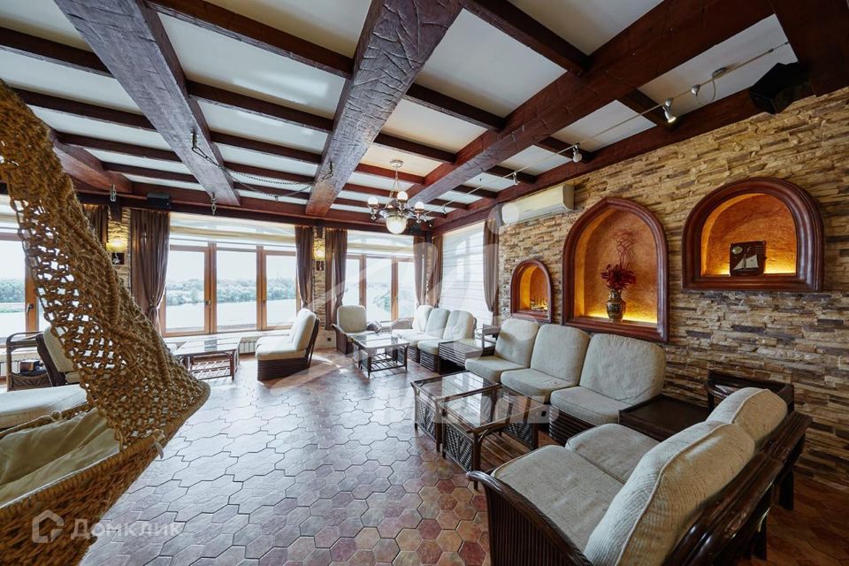 Продаётся 7-комнатная квартира, 291.9 м²