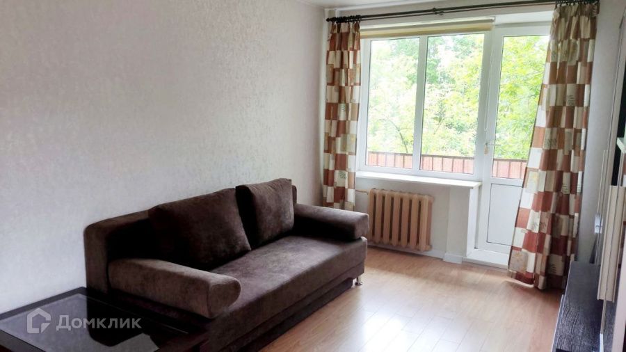 Сдаётся 2-комнатная квартира, 42 м²
