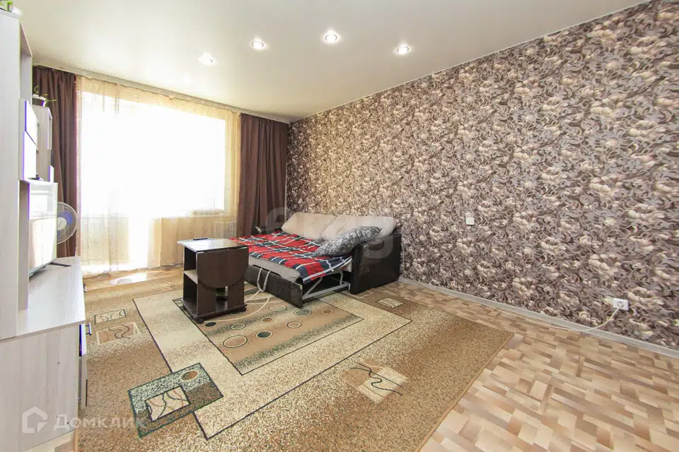 Продаётся 1-комнатная квартира, 38 м²