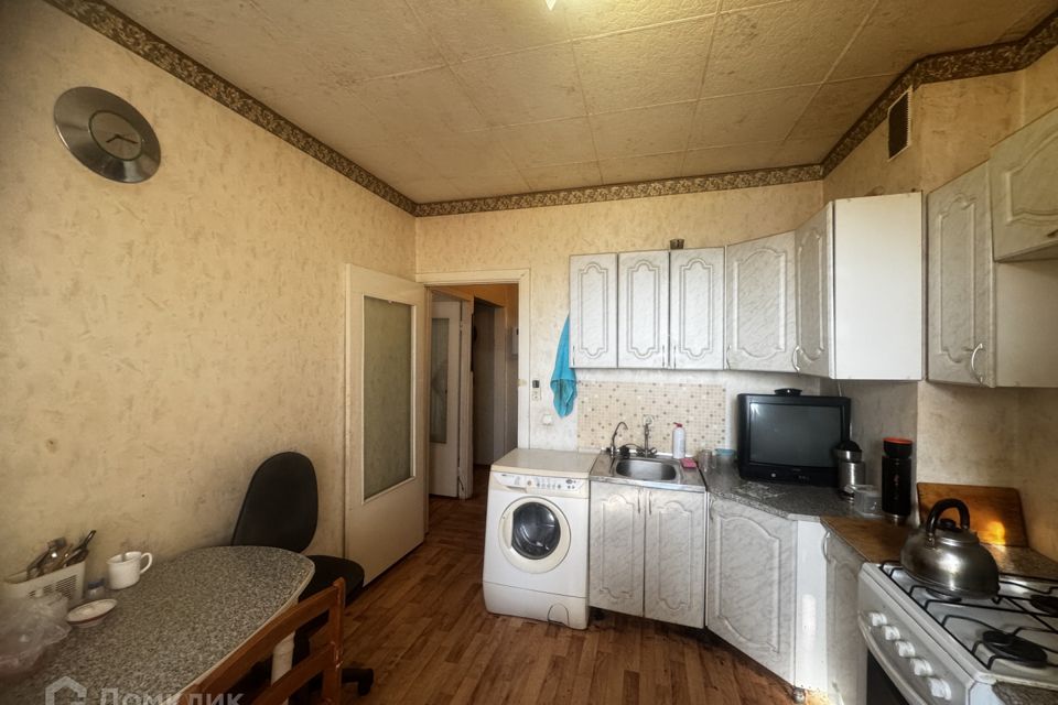 Продаётся 1-комнатная квартира, 37.7 м²