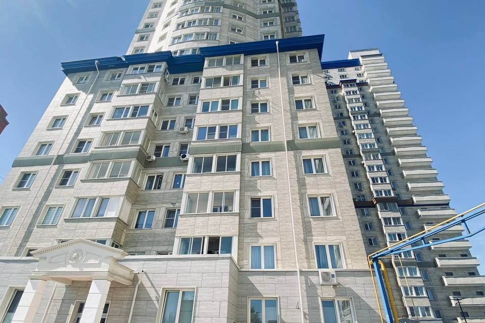 Продаётся 1-комнатная квартира, 43.2 м²