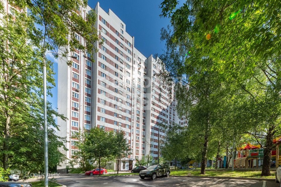 Продаётся 1-комнатная квартира, 38 м²