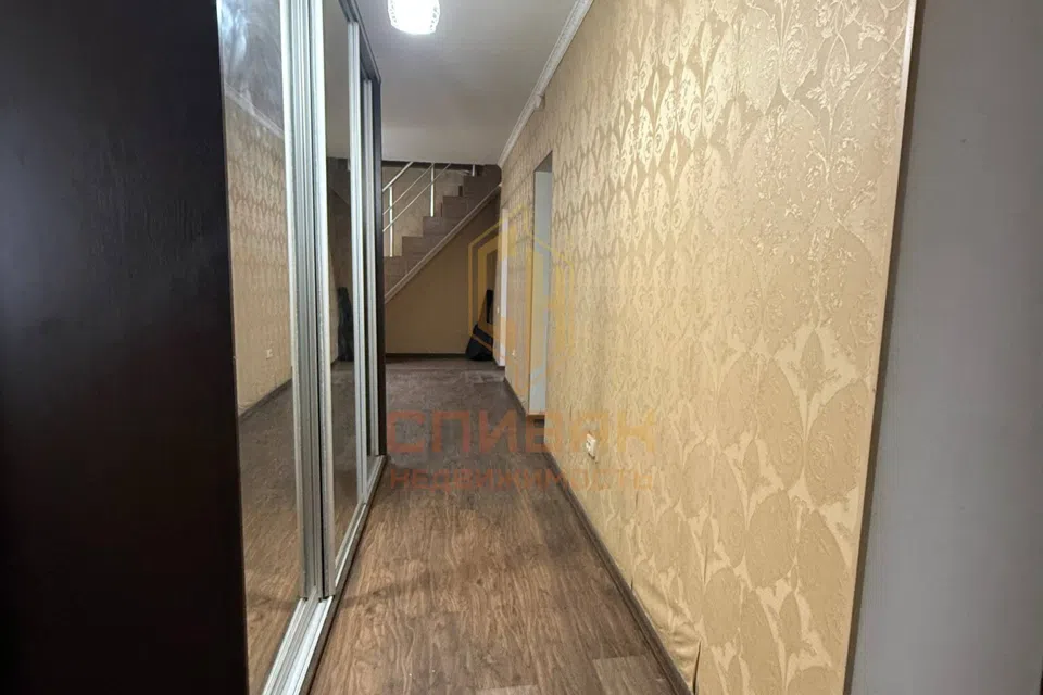 Продаётся 2-этажный дом, 180.4 м²