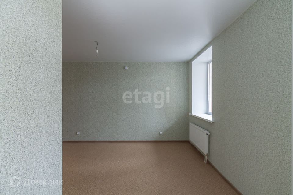 Продаётся 1-комнатная квартира, 47.3 м²