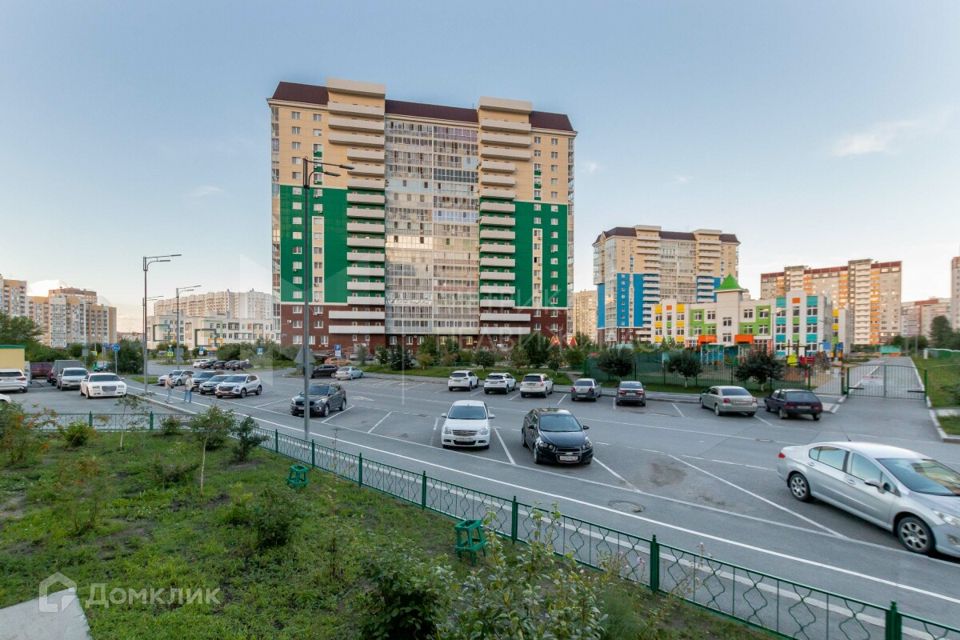 Продаётся 1-комнатная квартира, 43 м²