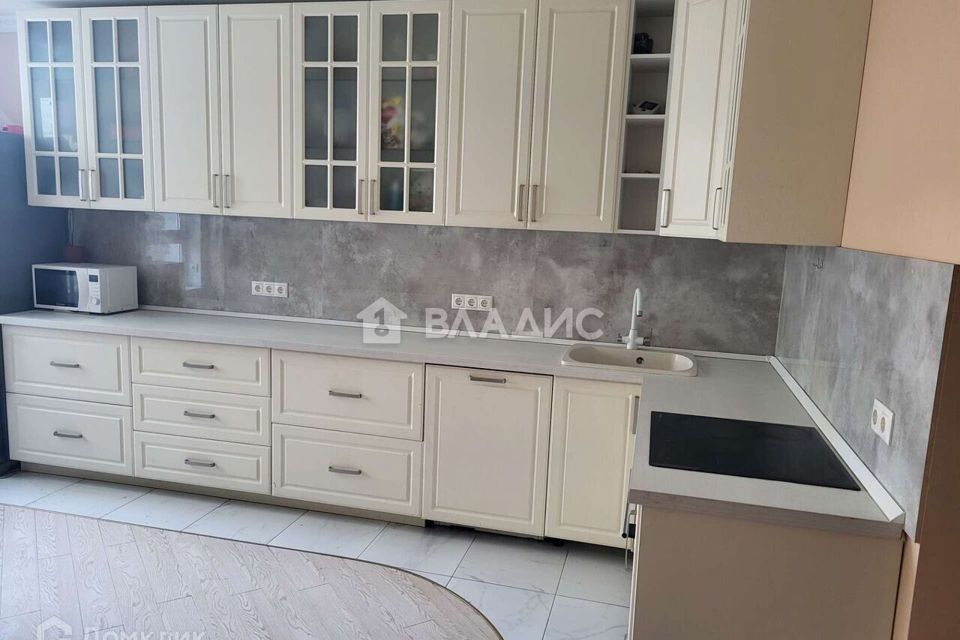 Продаётся 3-комнатная квартира, 99.6 м²