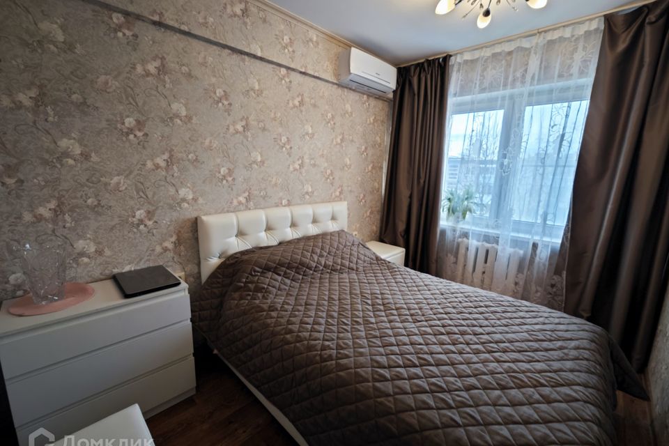 Продаётся 3-комнатная квартира, 56.6 м²