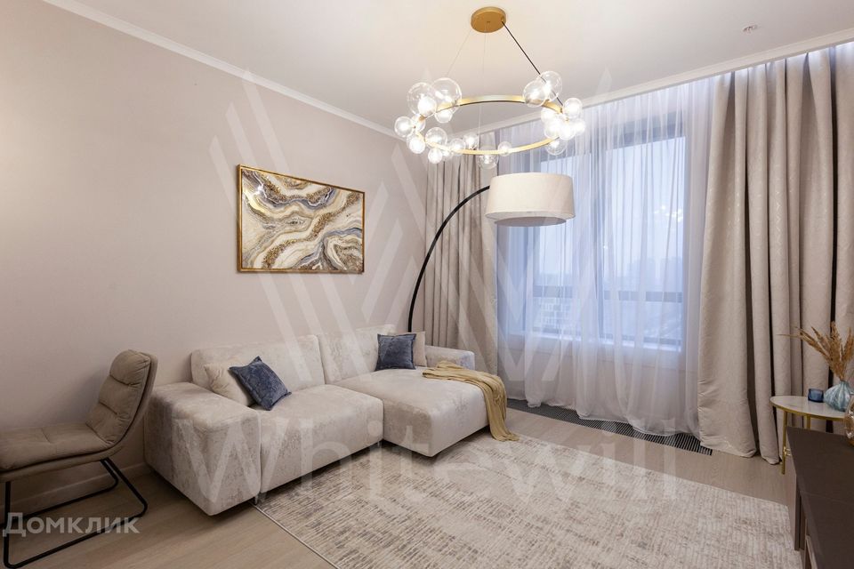 Продаётся 4-комнатная квартира, 124 м²
