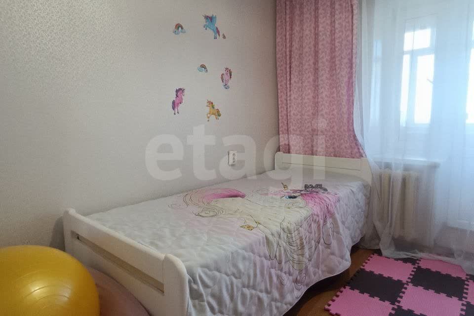 Продаётся 3-комнатная квартира, 64.8 м²