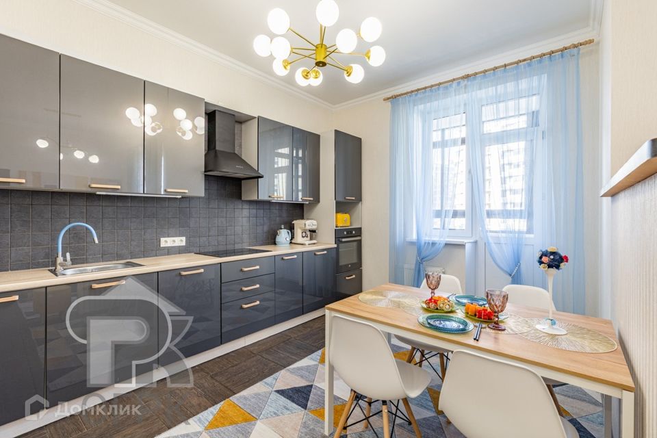 Продаётся 2-комнатная квартира, 67 м²