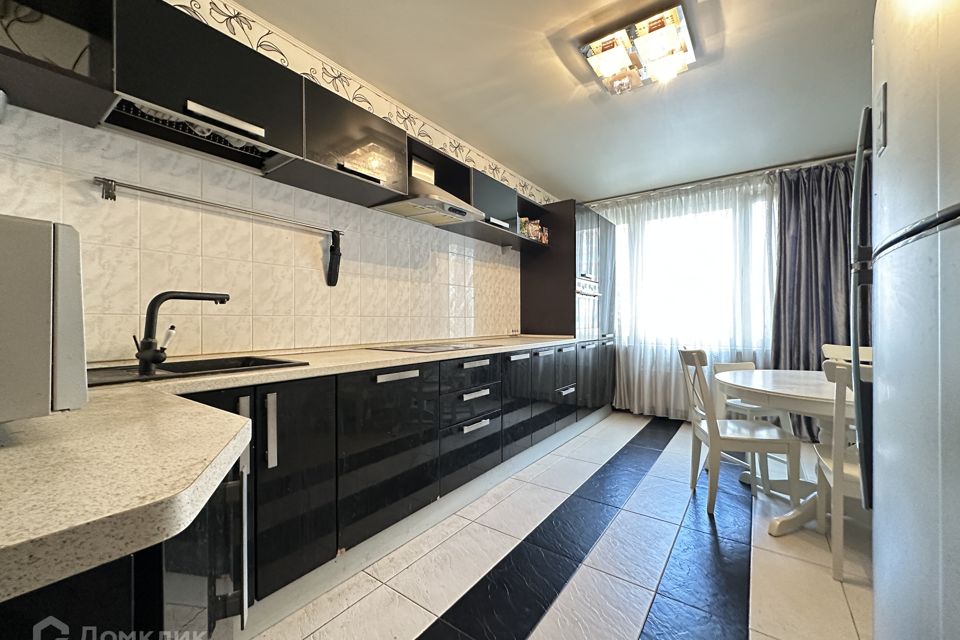 Продаётся 3-комнатная квартира, 85.6 м²