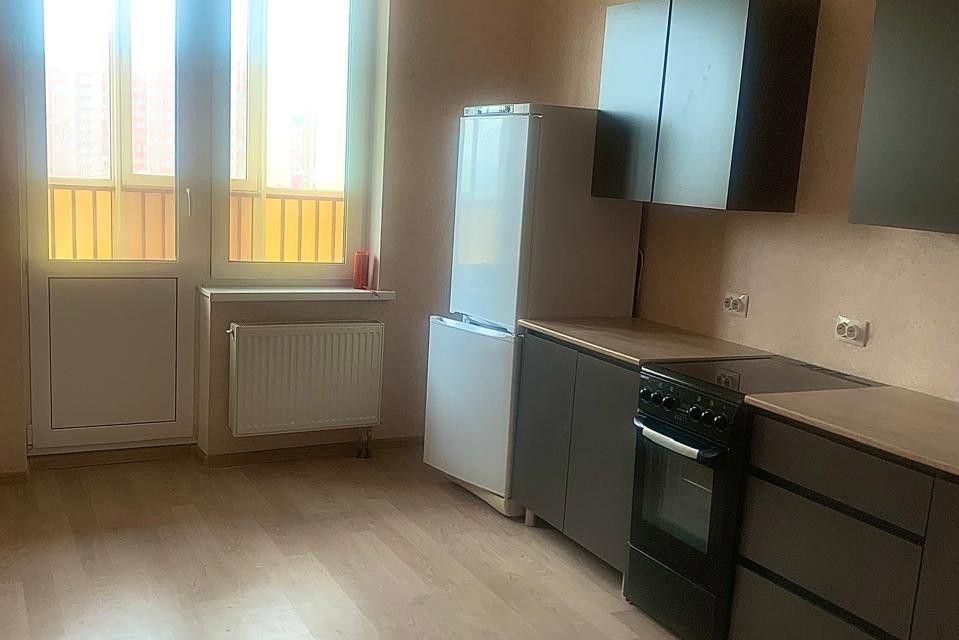 Сдаётся 2-комнатная квартира, 58 м²