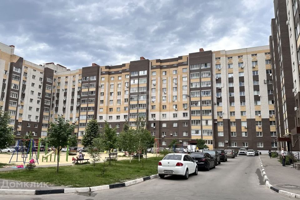 Продаётся 2-комнатная квартира, 57.7 м²