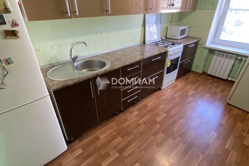 Продаётся 3-комнатная квартира, 61.2 м²
