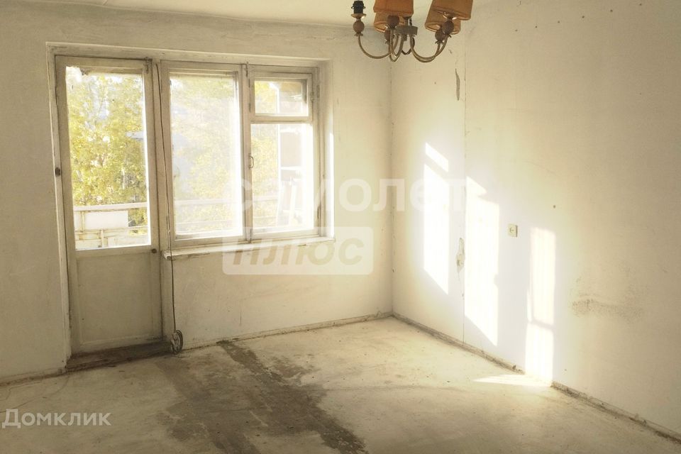 Продаётся 3-комнатная квартира, 61.8 м²